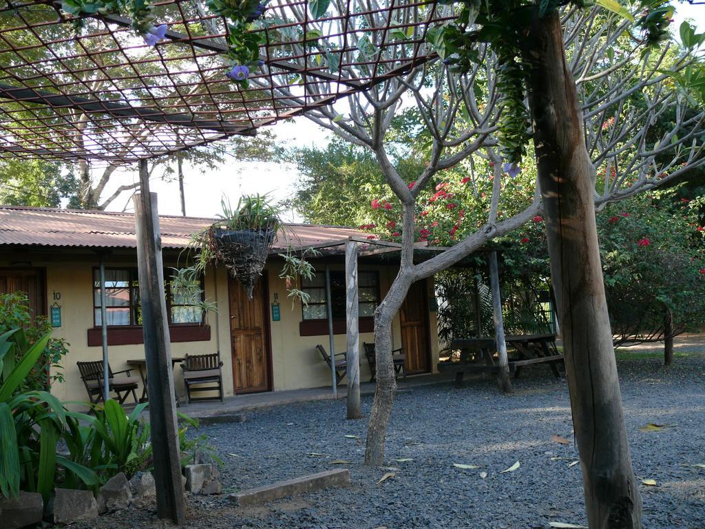 Zigzag Town Lodge Livingstone Exteriér fotografie