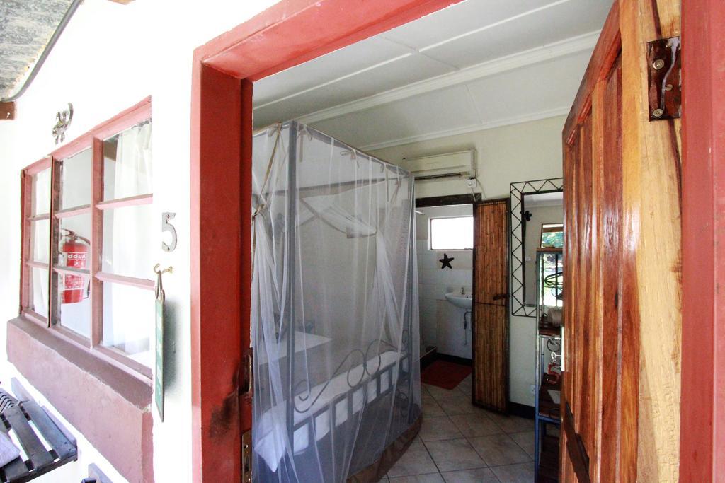 Zigzag Town Lodge Livingstone Exteriér fotografie